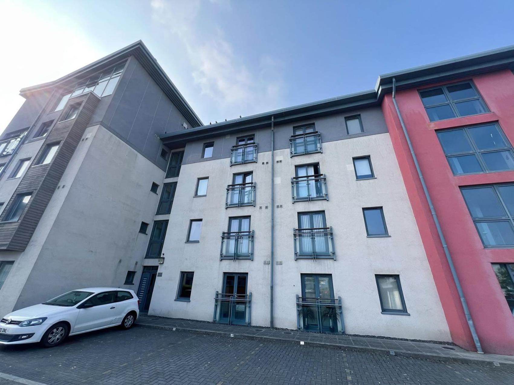 Comfort Seaside Two-Bedroom Apt Swansea Zewnętrze zdjęcie